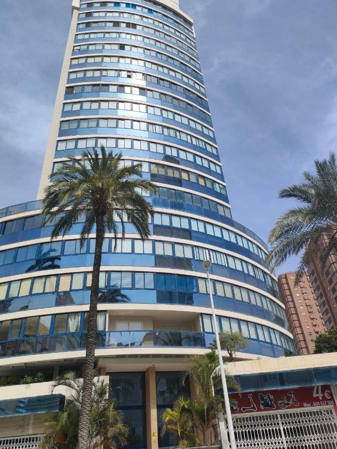 Luxury Esther Benidorm Luaran gambar