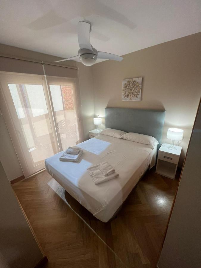 Luxury Esther Benidorm Luaran gambar